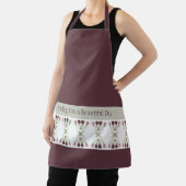 柔らかい緑にアクセントされたフローラ付き梅 エプロン (インサイチュ)