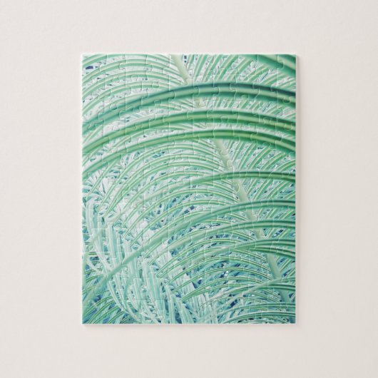 柔らかい緑の植物ヤシの葉 ジグソーパズル (縦)