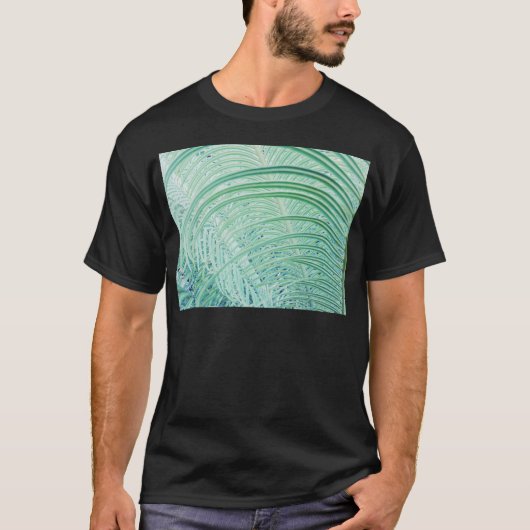 柔らかい緑の植物ヤシの葉 Tシャツ (正面)