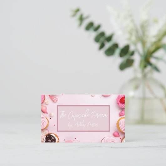 柔らかい色のカップケーキとスイーツベーカリー 名刺 (スタンド正面)