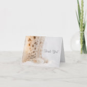 柔らかい黄金のオオヤマネコの爪が雪の中に入ったサンキューカード サンキューカード (正面)