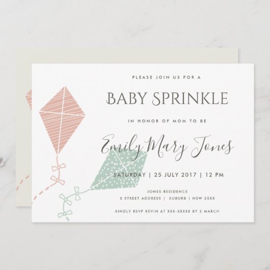 柔らかく淡いピンクの青い凧ベビー 招待状 (正面/裏面)
