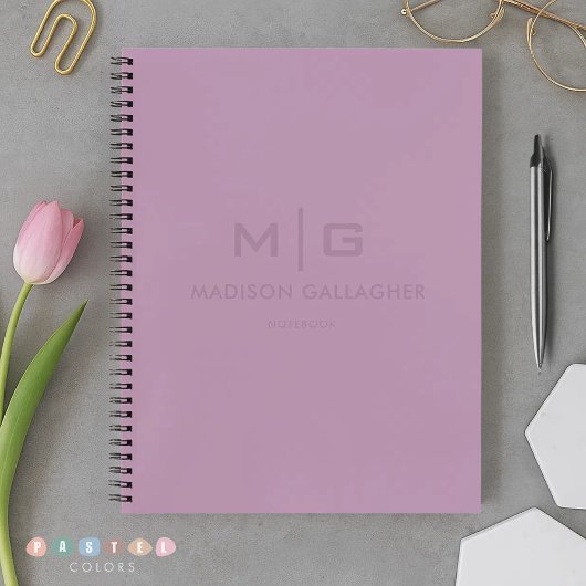 柔らかなソフトなライトパステルラベンダー紫色 ノートブック