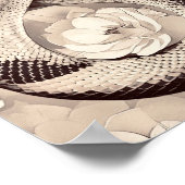 柔らエレガントく咲く花の中に渦巻く蛇 ポスター (角)