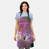 柔エレガントらかいピンクの花模様ピンクのアジサイバラ エプロン (着用した状態)