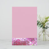 柔エレガントらかいピンクの花模様ピンクのアジサイバラ 便箋 (スタンド正面)