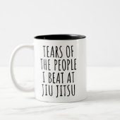柔術で私がビートする人々の涙おもしろい ツートーンマグカップ (左)