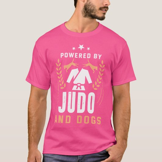 柔道おもしろい犬恋人スポーツ武術アートユーモア柔道 Tシャツ (正面)