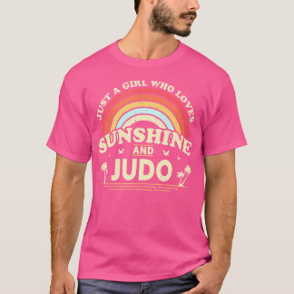 柔道や日照好きの女の子 Tシャツ
