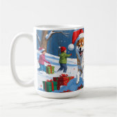 柴犬走のクリスマス帽子と雪の中 コーヒーマグカップ (左)