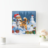柴犬走のクリスマス帽子と雪の中 スクエア壁時計 (ホーム)