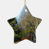 柵に馬の茶色を付ける セラミックオーナメント (右)