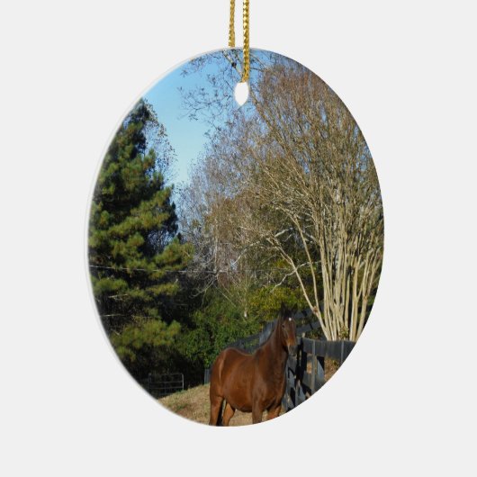 柵に馬の茶色を付ける セラミックオーナメント (右)