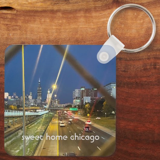 柵の向こうに キーホルダー (裏面)