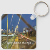 柵の向こうに キーホルダー (裏面)