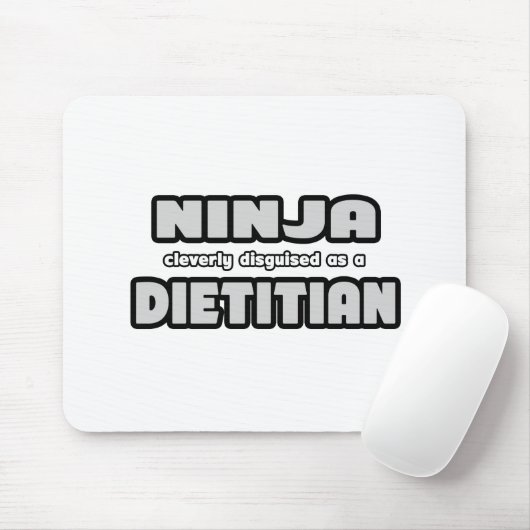 栄養士に巧みに変装した忍者 マウスパッド (マウス)