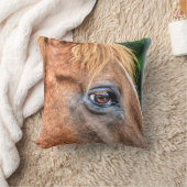 栗の馬の目の写真ウマ科の クッション (ブランケット)