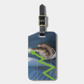 株価タッチスクリーンコンセプトを示す人 ラゲッジタグ (正面縦)