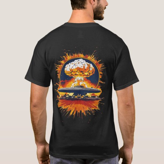 核すごい爆発Tシャツデザイン Tシャツ (裏面)