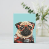 格子柄のシャツのパグ ポストカード (スタンド正面)