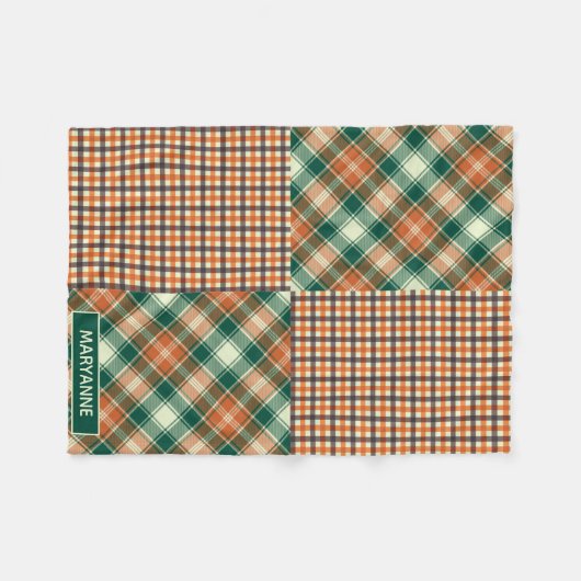 格子模様モダンとチェック模様グリーンオレンジ フリースブランケット (正面(横))