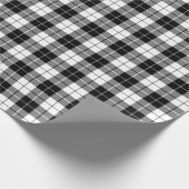 格子模様（白黒）の折り返し紙 ラッピングペーパー (角)