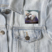 格子縞のベッドの甘い子猫 缶バッジ (インサイチュ)