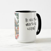 格言は眠っているクリスマスコーヒーマグカップを見る マグカップ (正面右)