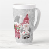 格言ファミリークリスマススノーフレークグレーレッドラブジョイ カフェラテマグ (右アングル)