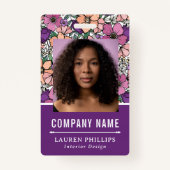 桃かわいらし・紫花文事業 バッジ (正面)