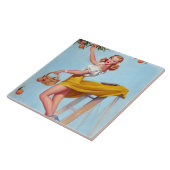 桃がピン留めされる タイル (側面)