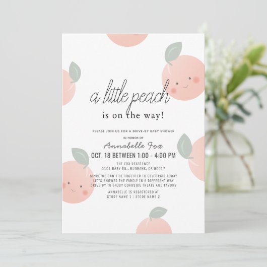 桃とクリームかわいいかわいい車で赤ちゃんシャワー 招待状 (スタンド正面)