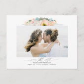 桃とピンクの花の日付写真を保存 案内ポストカード (正面)