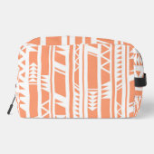 桃と白の部族プリント模様 ドップキット (裏面)