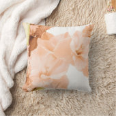 桃と緑のフローラ装飾 クッション (ブランケット)