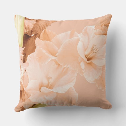 桃と緑の装飾 クッション (裏面)