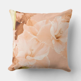 桃と緑の装飾 クッション