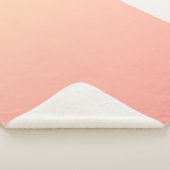 桃のグラデーション背景 シェルパブランケット (3/4)