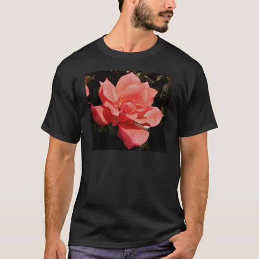 桃のバラと露 Tシャツ (正面)