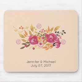 桃の背景にピンクとオレンジの花束 マウスパッド