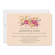 桃の背景にピンクとオレンジの花束