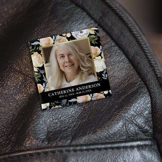 桃フローラ葬儀記念撮影ボタン 缶バッジ