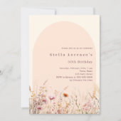 桃ベージュ野花花模様誕生日 招待状 (正面)