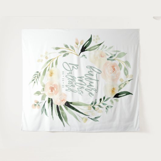 桃色と緑の水彩花のウェディングシャワーデコレーション タペストリー (正面(横))