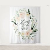 桃色と緑の水彩花のプリンセスビューティー タペストリー (正面)