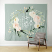 桃色＋緑のMr＆Mrs ウォーターカラー花の結婚式 タペストリー (インサイチュ(横))