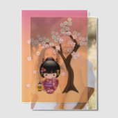 桜こけし人形かわいい芸者ガールオレンジインサート ベラム紙招待状 (オフセット (カップル))