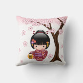 桜こけし人形 – かわいい日本の芸者ガール クッション (裏面)