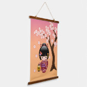桜こけし人形 - 桃色の芸者さん 吊り下げ型タペストリー (傾斜あり)