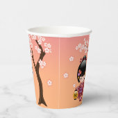 桜こけし人形 – 芸者ガールオンピーチ 紙コップ (右)